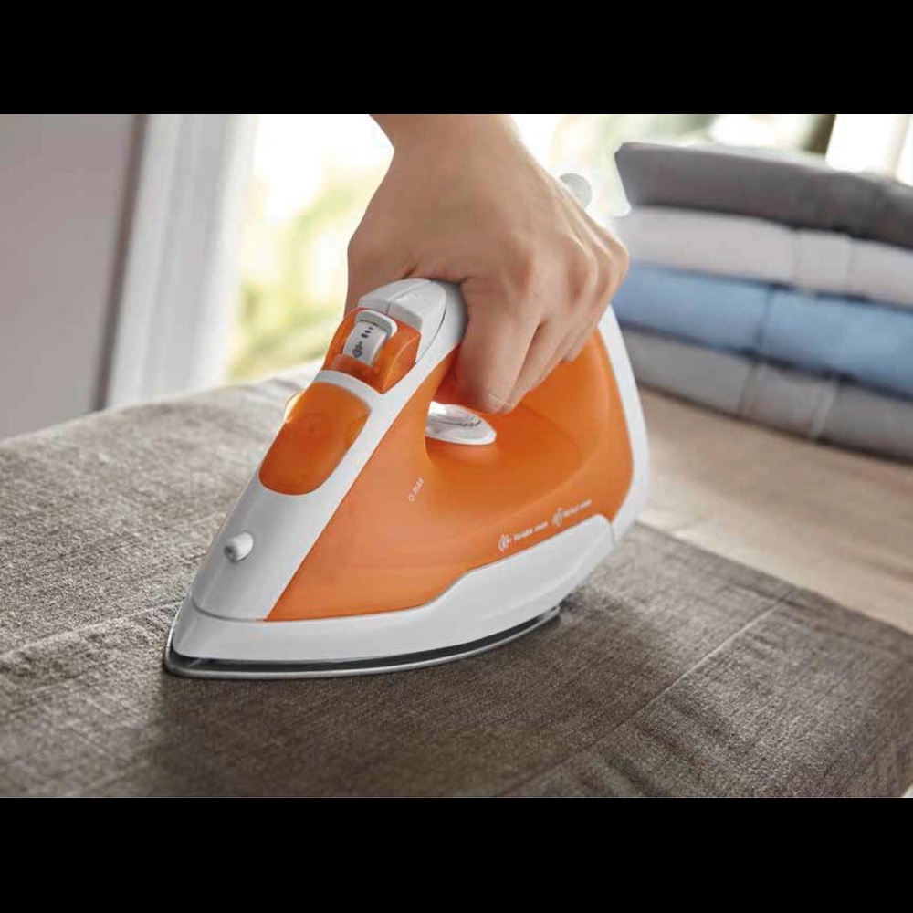 Mainstays steam iron